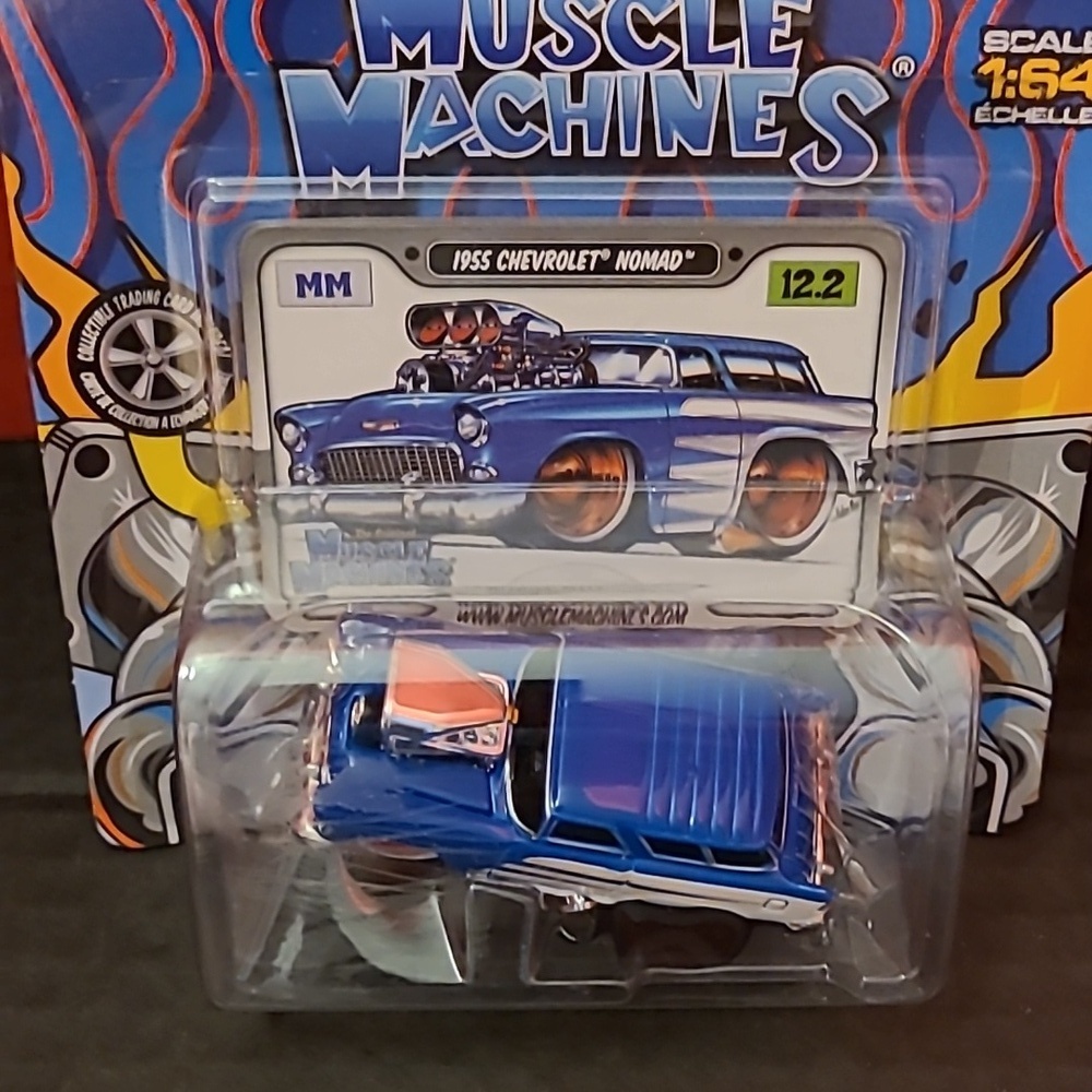 MUSCLE MACHINED 1/64 SCALE Blue 1955 Chevrolet Nomad Toy Car - Picture 2 of 10